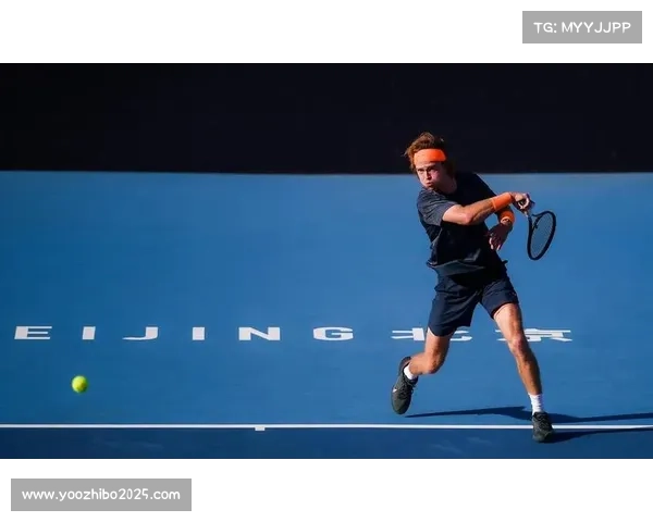 卢布列夫暴力正手强势登陆杭州公开赛 三巨头齐聚小莲花争锋再现